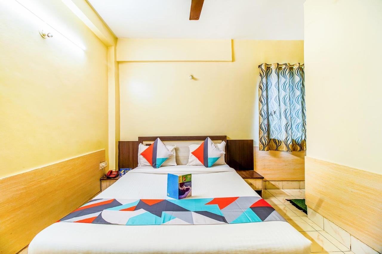 Mukesh Residency Hotel Pune Exterior foto
