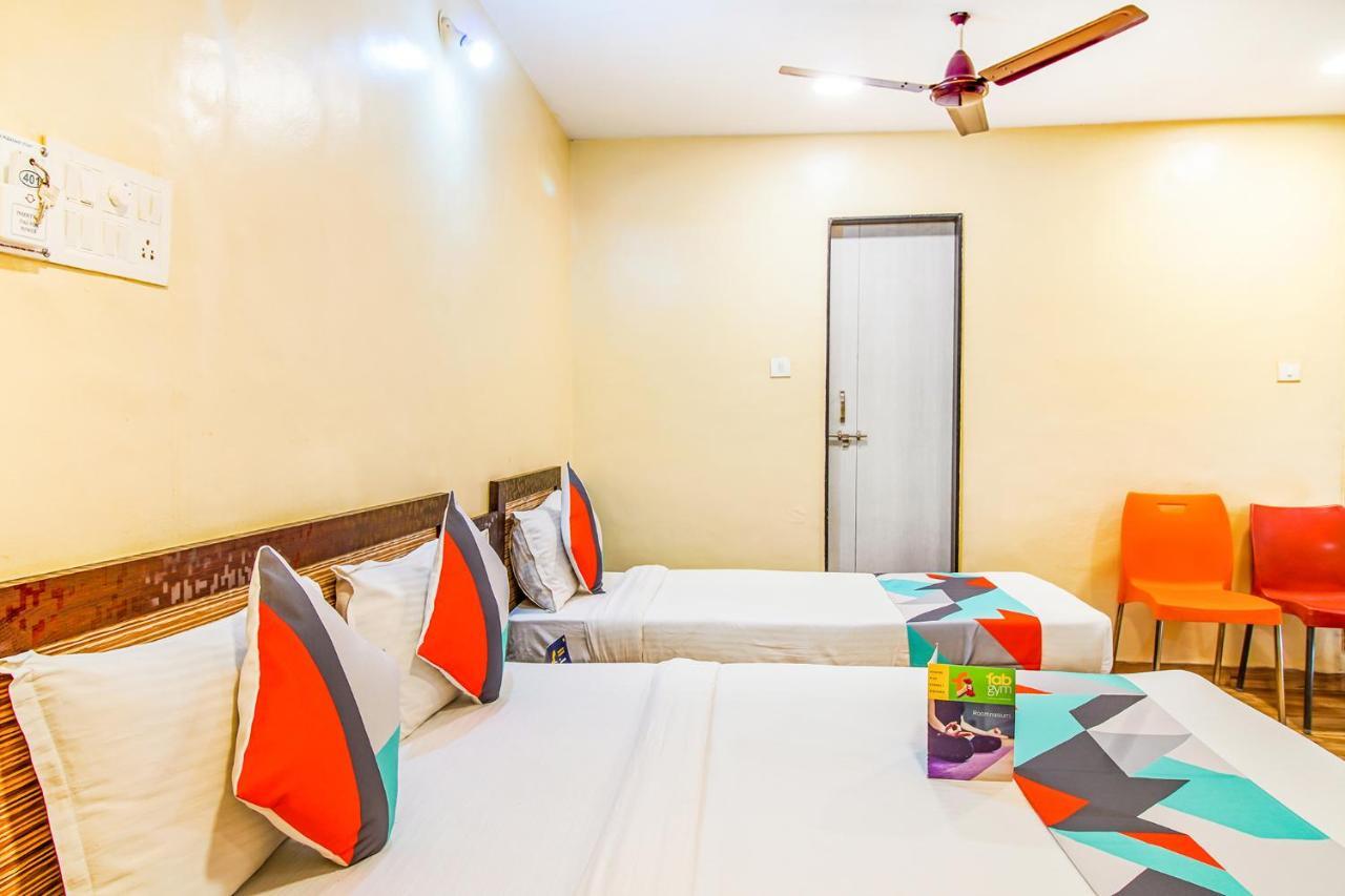 Mukesh Residency Hotel Pune Exterior foto