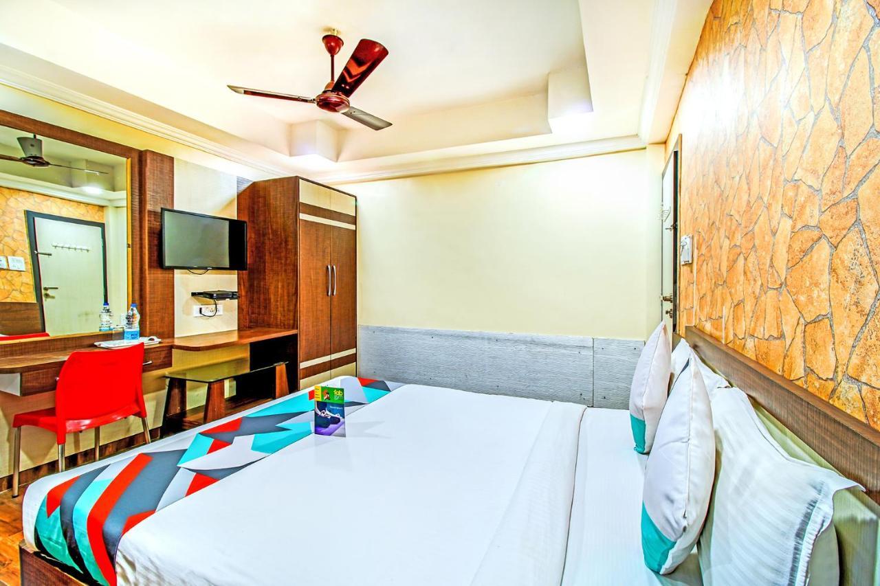 Mukesh Residency Hotel Pune Exterior foto